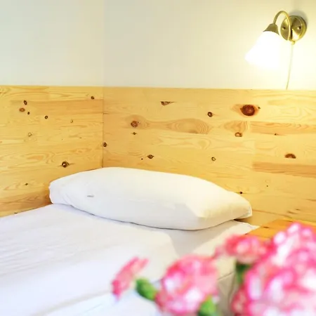 Bed & Breakfast Halka 3*